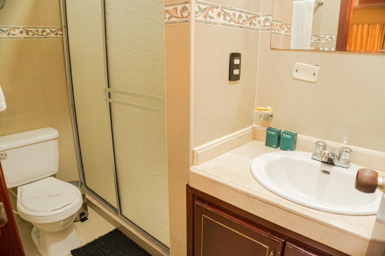 Ayenda Imperio Real Hotel Pereira Ngoại thất bức ảnh